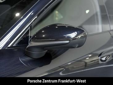 Porsche Taycan 4S — photo 35