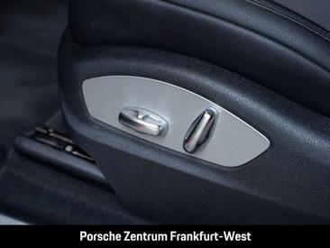 Porsche Macan Electrique S — photo 33
