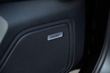 Porsche Macan S — photo 31