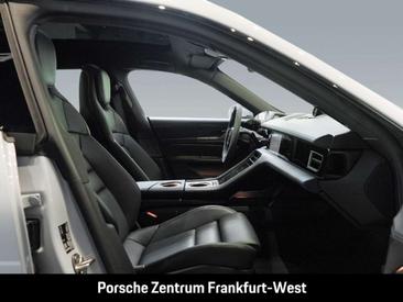 Porsche Taycan 4S — photo 13