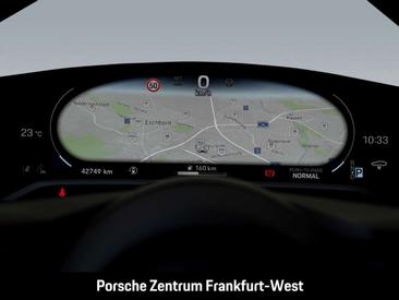 Porsche Taycan 4S — photo 18
