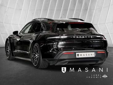 Porsche Taycan — photo 2