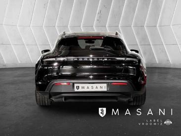 Porsche Taycan — photo 4