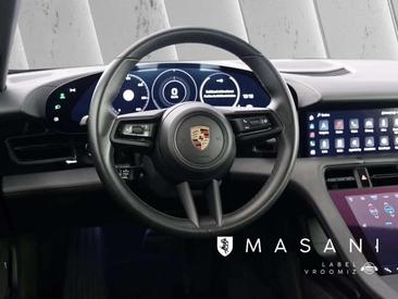 Porsche Taycan — photo 13