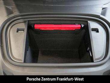 Porsche Taycan 4S — photo 34