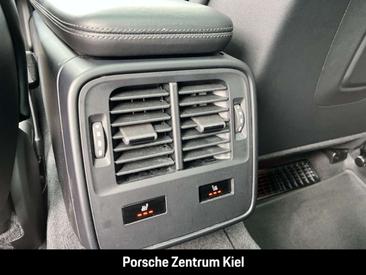 Porsche Taycan Turbo — photo 38