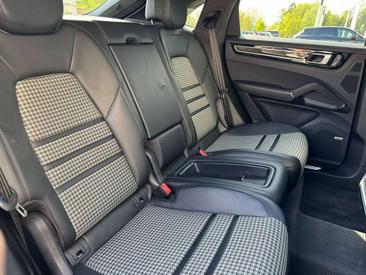 Porsche Cayenne III E-Hybrid — photo 9