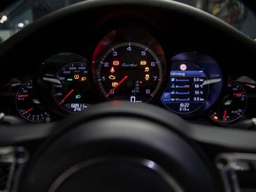 Porsche 991 II Turbo — photo 25