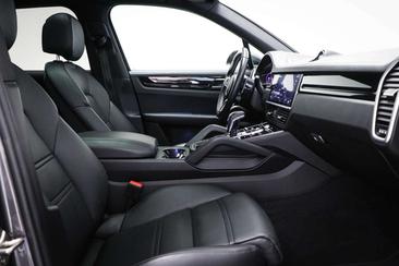 Porsche Cayenne III Base Platinum Edition — photo 10