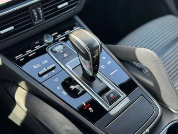 Porsche Cayenne III E-Hybrid — photo 20