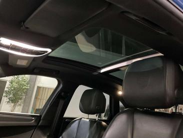 Porsche Macan Electrique Base — photo 7