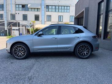 Porsche Macan Electrique S — photo 2