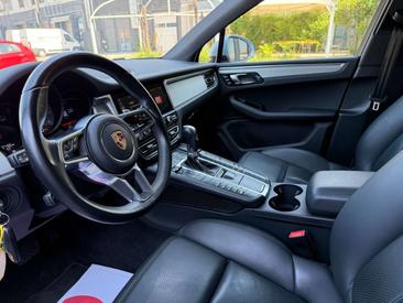 Porsche Macan Electrique S — photo 8