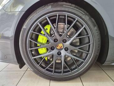 Porsche Panamera II E-Hybrid — photo 23