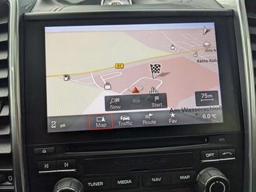 Porsche Cayenne III Turbo — photo 12