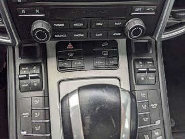 Porsche Cayenne III Turbo — photo 14