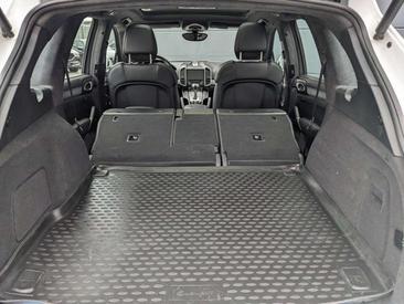 Porsche Cayenne III Turbo — photo 30