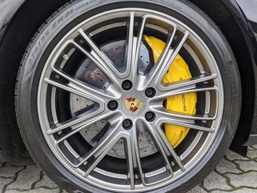 Porsche Panamera II Turbo — photo 7