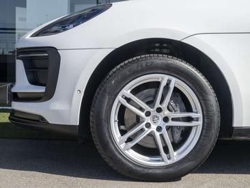 Porsche Macan Electrique — photo 9