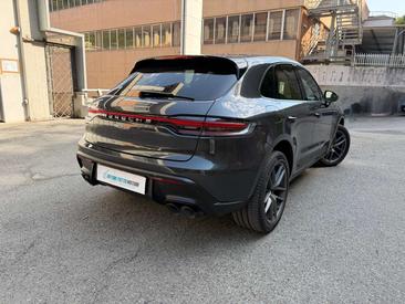 Porsche Macan Electrique Base — photo 3