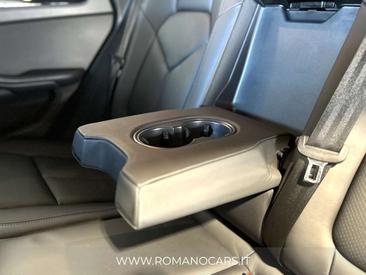 Porsche Macan Electrique S — photo 13