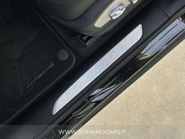 Porsche Macan Electrique S — photo 14