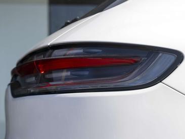 Porsche Macan Electrique — photo 18