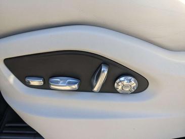 Porsche Cayenne III GTS — photo 22
