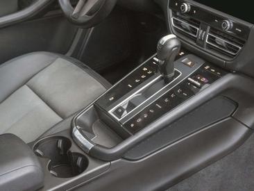 Porsche Macan Electrique — photo 22