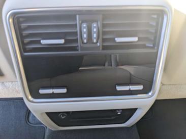 Porsche Cayenne III GTS — photo 25