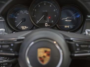 Porsche Macan Electrique — photo 27