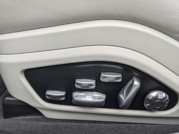 Porsche Panamera II Turbo — photo 19