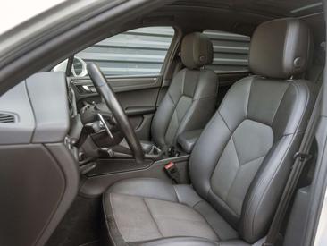 Porsche Macan Electrique — photo 30