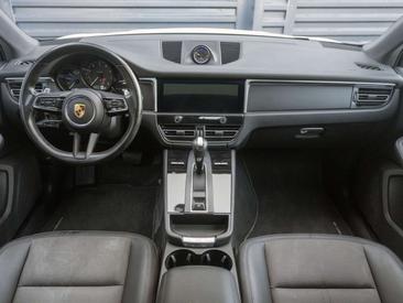 Porsche Macan Electrique — photo 35