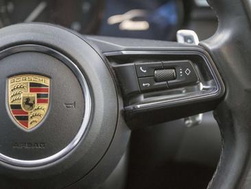 Porsche Macan Electrique — photo 37