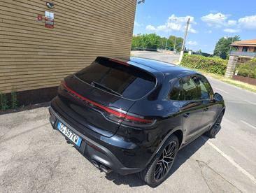 Porsche Macan Electrique Base — photo 4