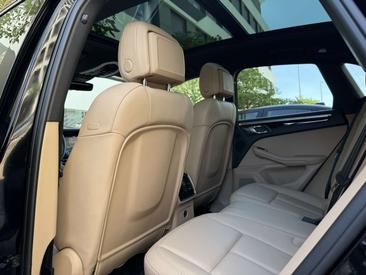 Porsche Macan Electrique — photo 20