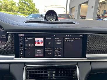 Porsche Panamera II E-Hybrid — photo 28