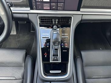 Porsche Panamera II E-Hybrid — photo 29