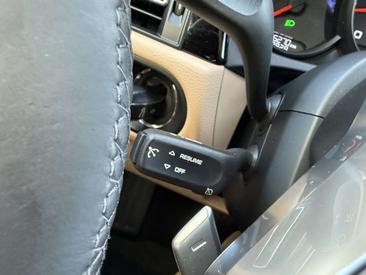 Porsche Macan Electrique — photo 46