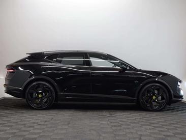 Lotus Eletre — photo 3
