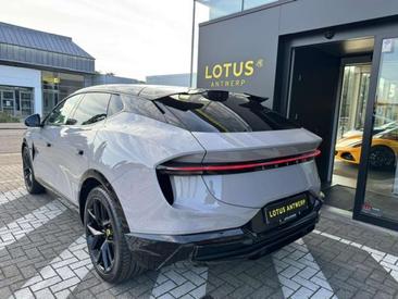 Lotus Eletre — photo 3
