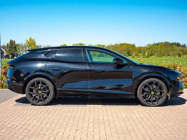 Lotus Eletre S 450 — photo 14