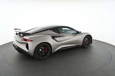 Lotus Emira — photo 3