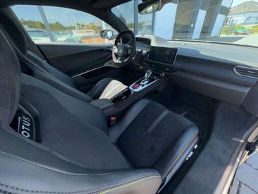 Lotus Emira First Edition — photo 15