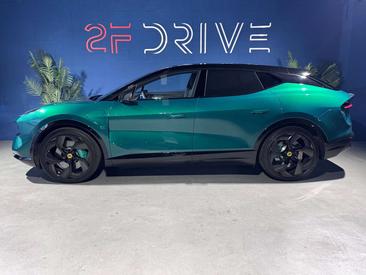 Lotus Eletre — photo 3
