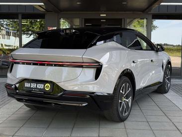 Lotus Eletre — photo 4