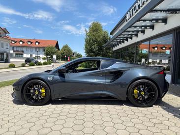 Lotus Emira V6 First Edition — photo 2