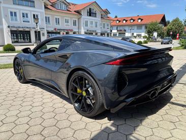 Lotus Emira V6 First Edition — photo 3