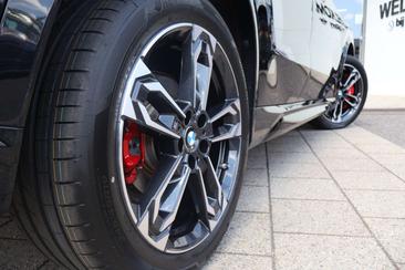 BMW IX1 M Sport EDrive20 — photo 10
